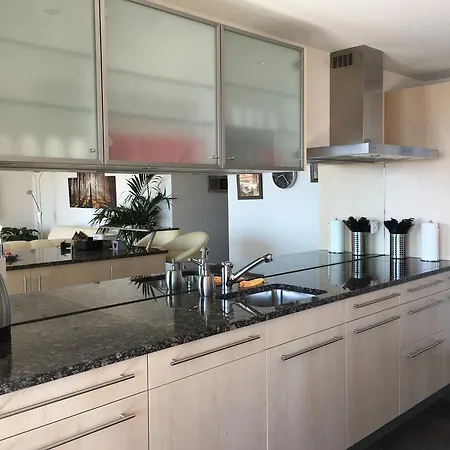 Swiss Lakeview Appartement *