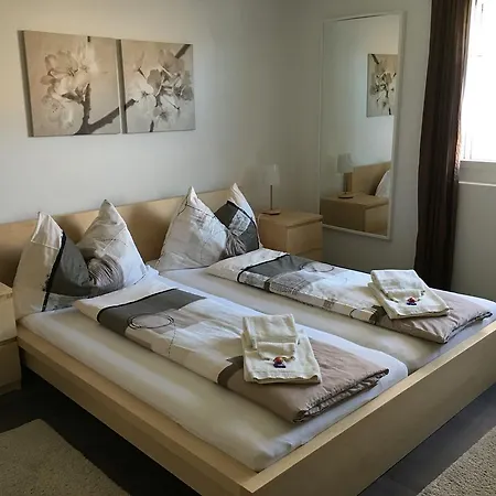Swiss Lakeview Appartement *